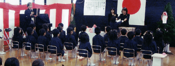 3月